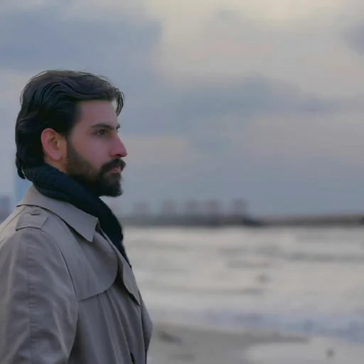 مسیح شناور | کارمند دفتر طراحی مهندسی فتح